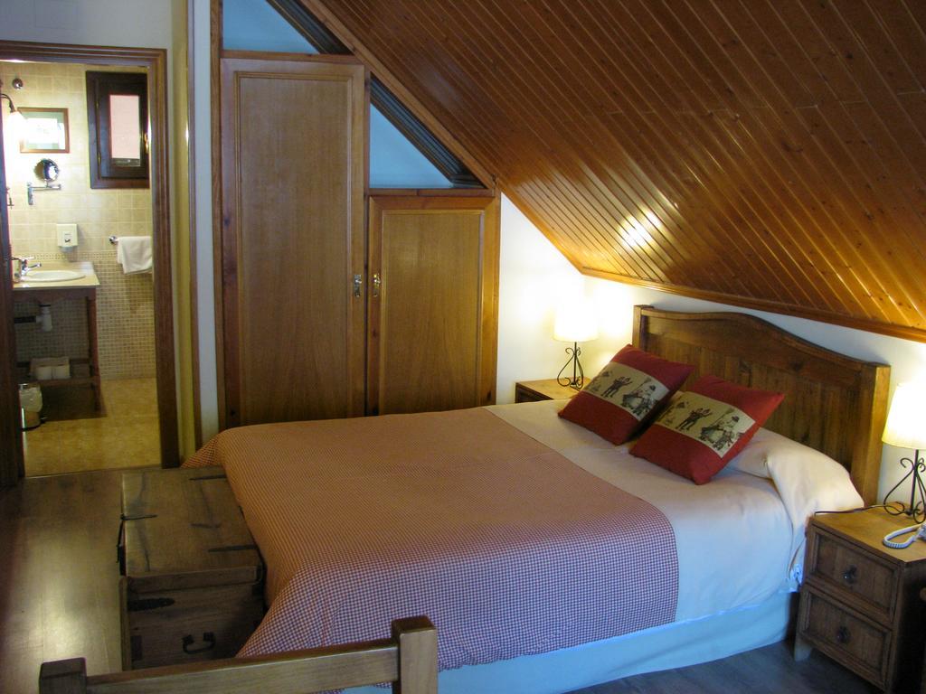 Aparthotel Sarrato Sallent de Gállego Zewnętrze zdjęcie